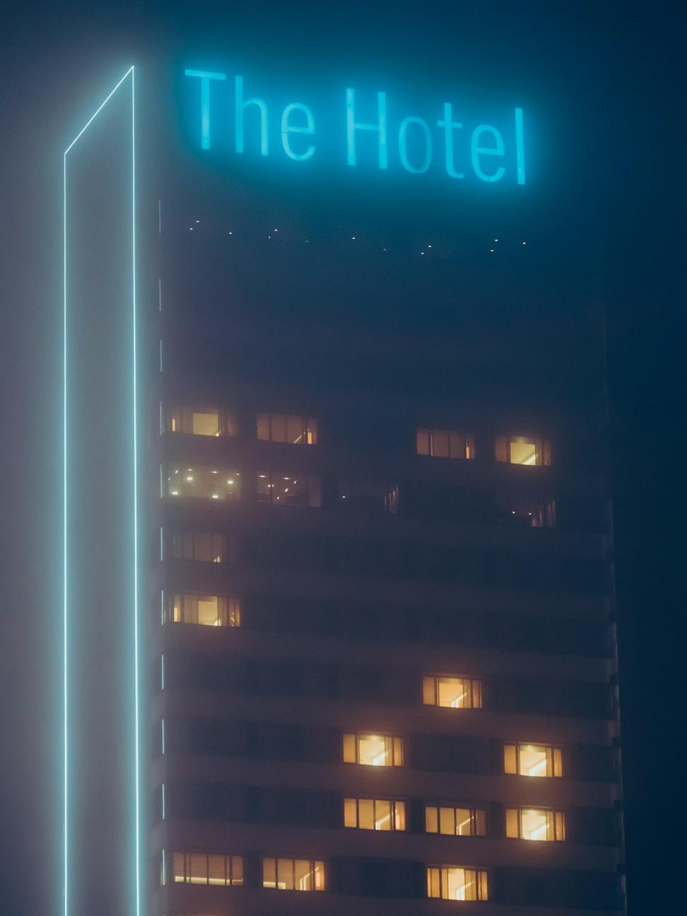 Deluxe Queen Suite